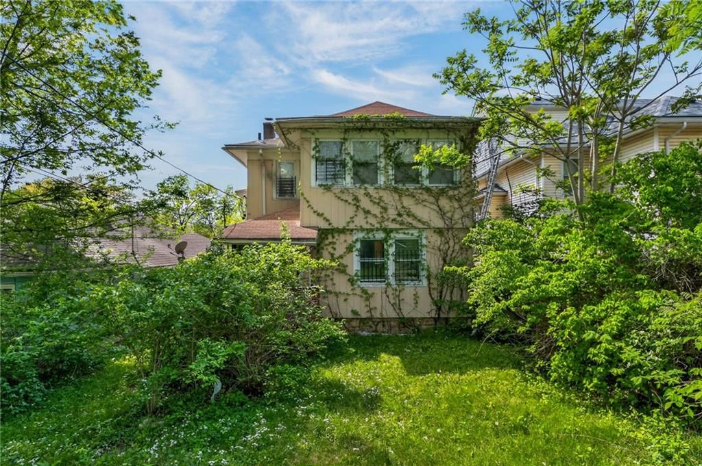4423 FLORA Avenue — photo 3