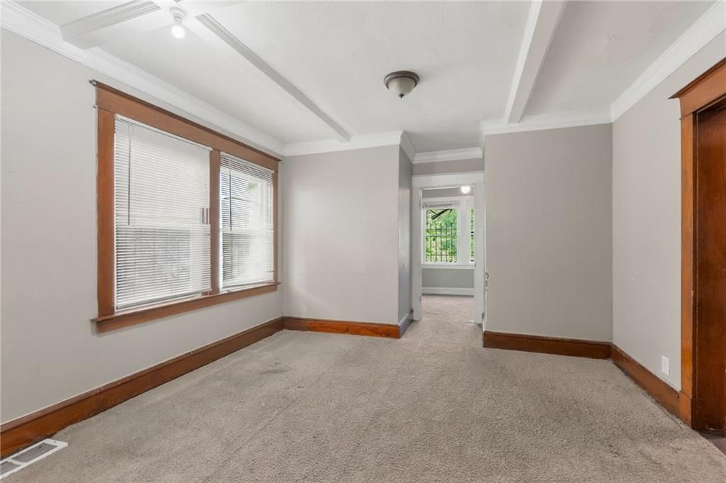4423 FLORA Avenue — photo 10