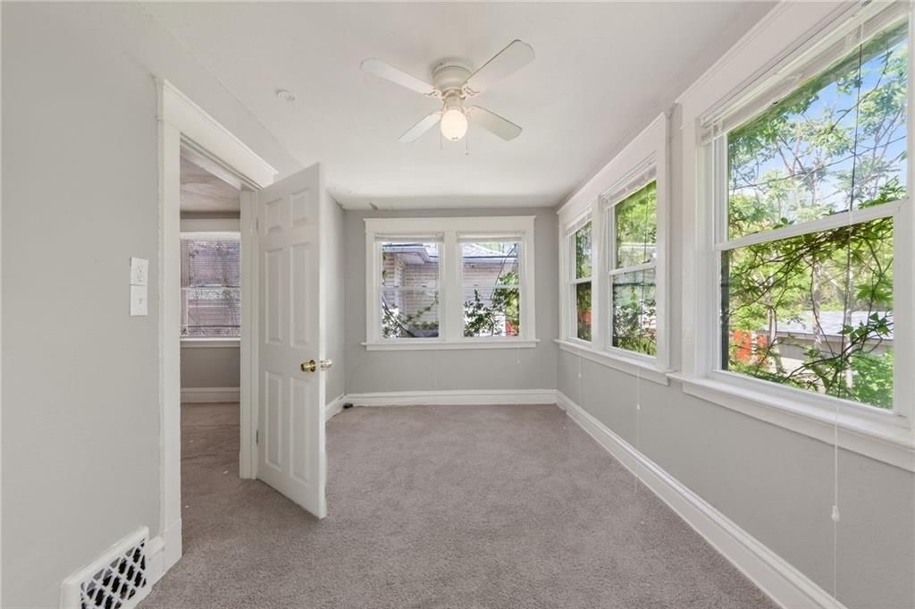4423 FLORA Avenue — photo 23