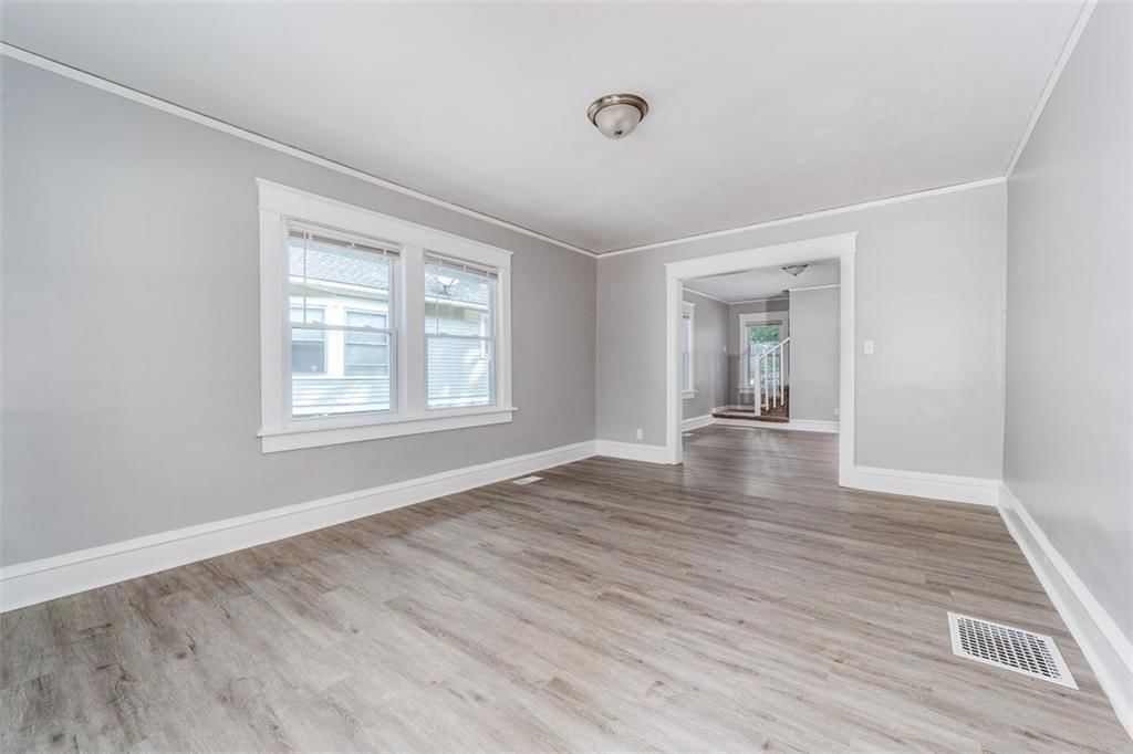 339 S Missouri Street — photo 4
