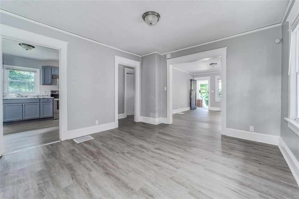 339 S Missouri Street — photo 7