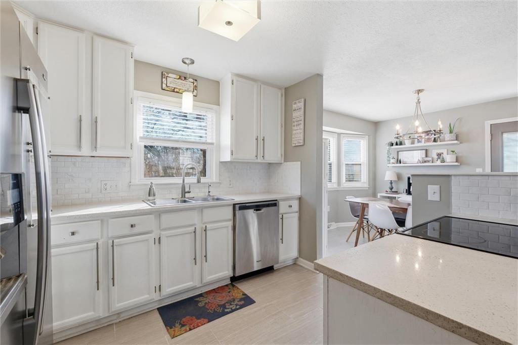 521 E Mulberry Street — photo 11