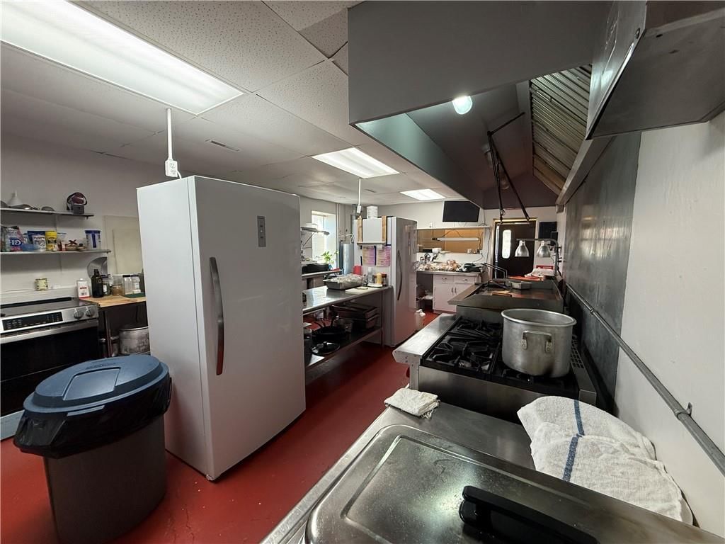 115 W 7th Street — photo 22