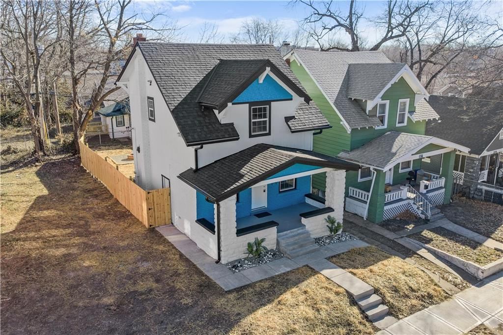 3025 Walrond Avenue — photo 4