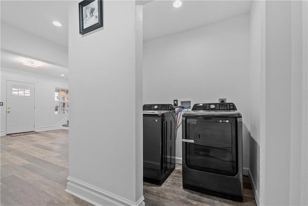 3025 Walrond Avenue — photo 21