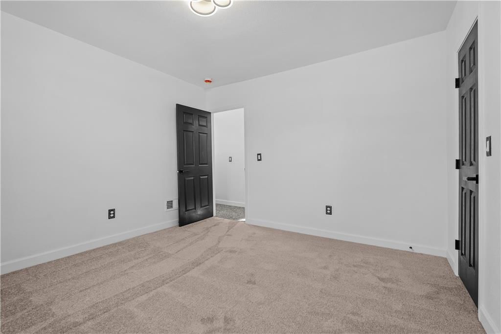 3025 Walrond Avenue — photo 30