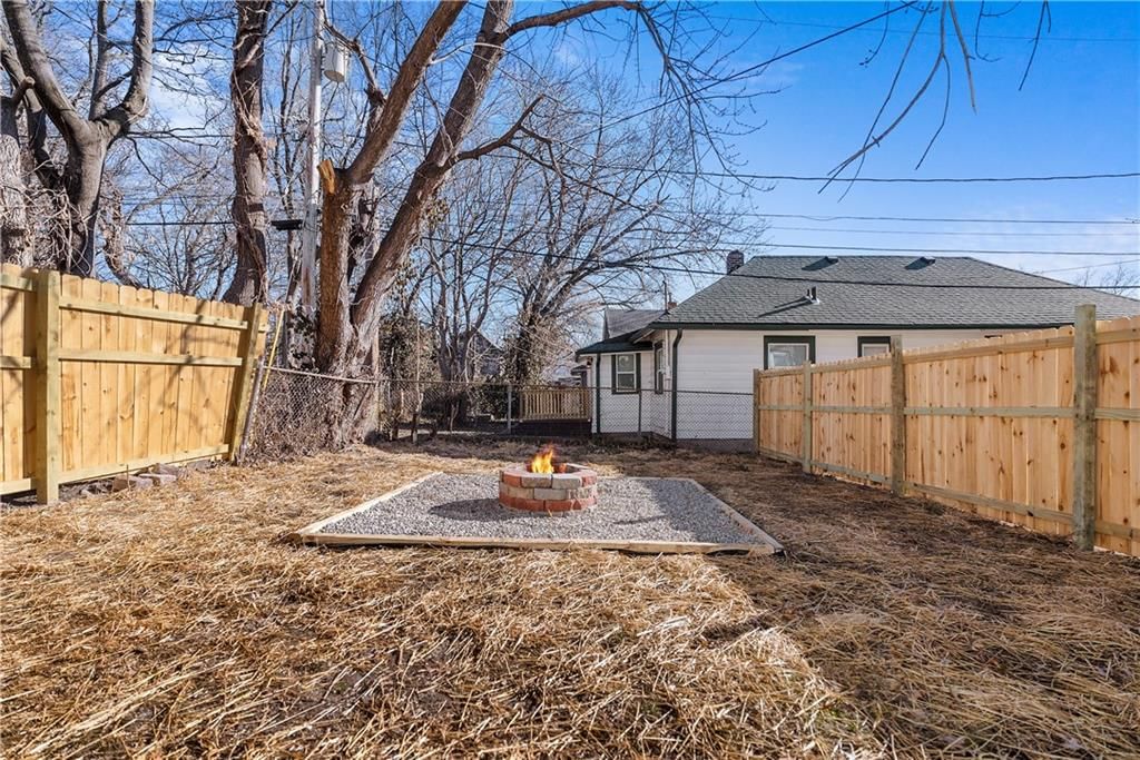 3025 Walrond Avenue — photo 35