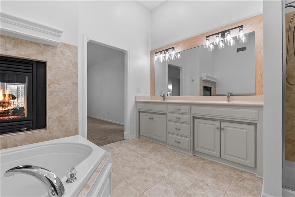 1409 SE Woodbine Drive — photo 31