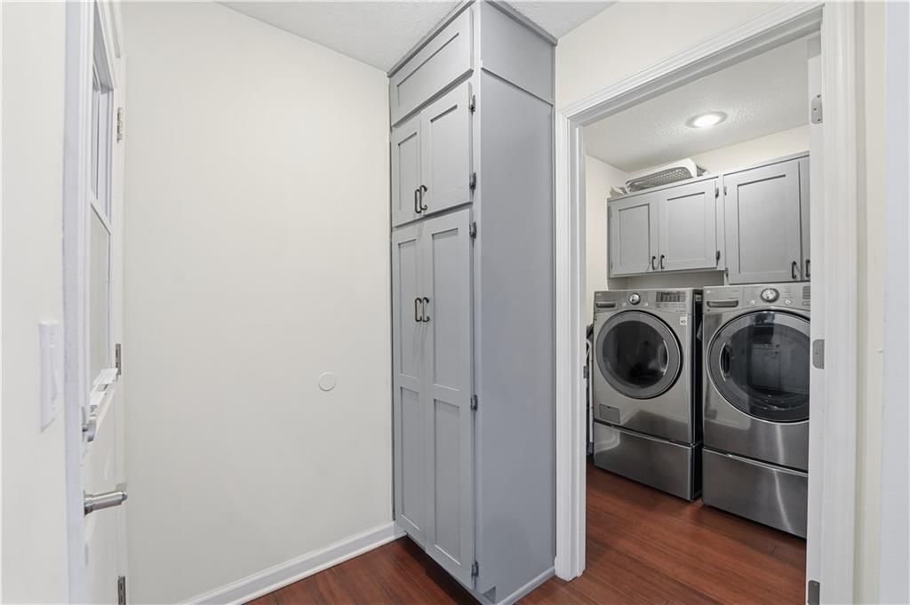 150 W Lanesfield Street — photo 14