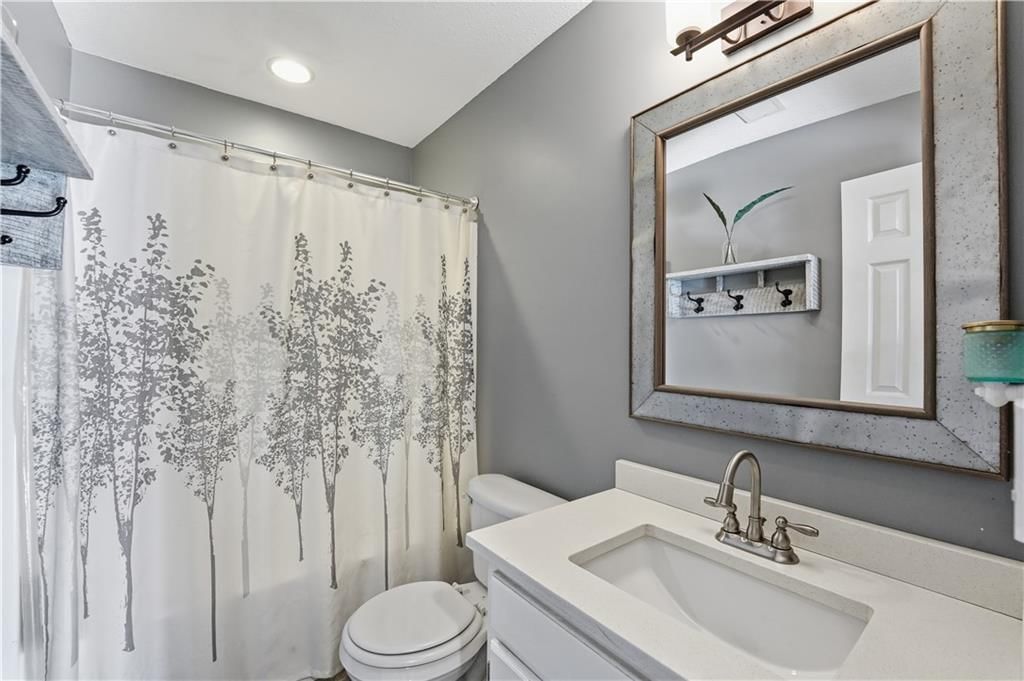 150 W Lanesfield Street — photo 20
