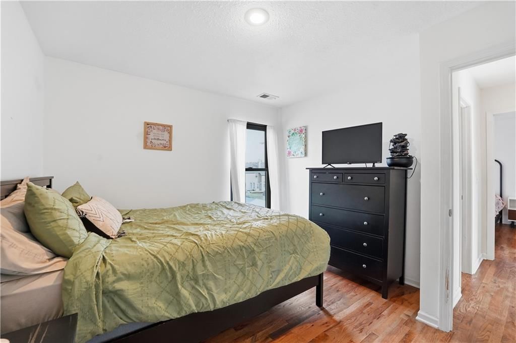150 W Lanesfield Street — photo 21