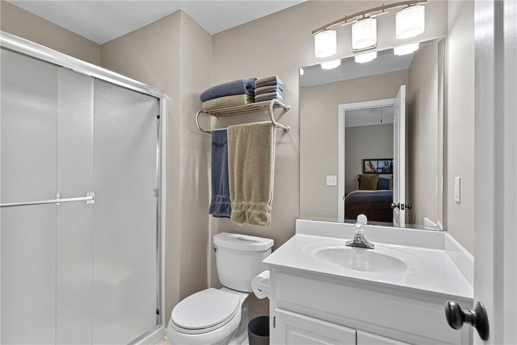 7715 W 144 Terrace — photo 32