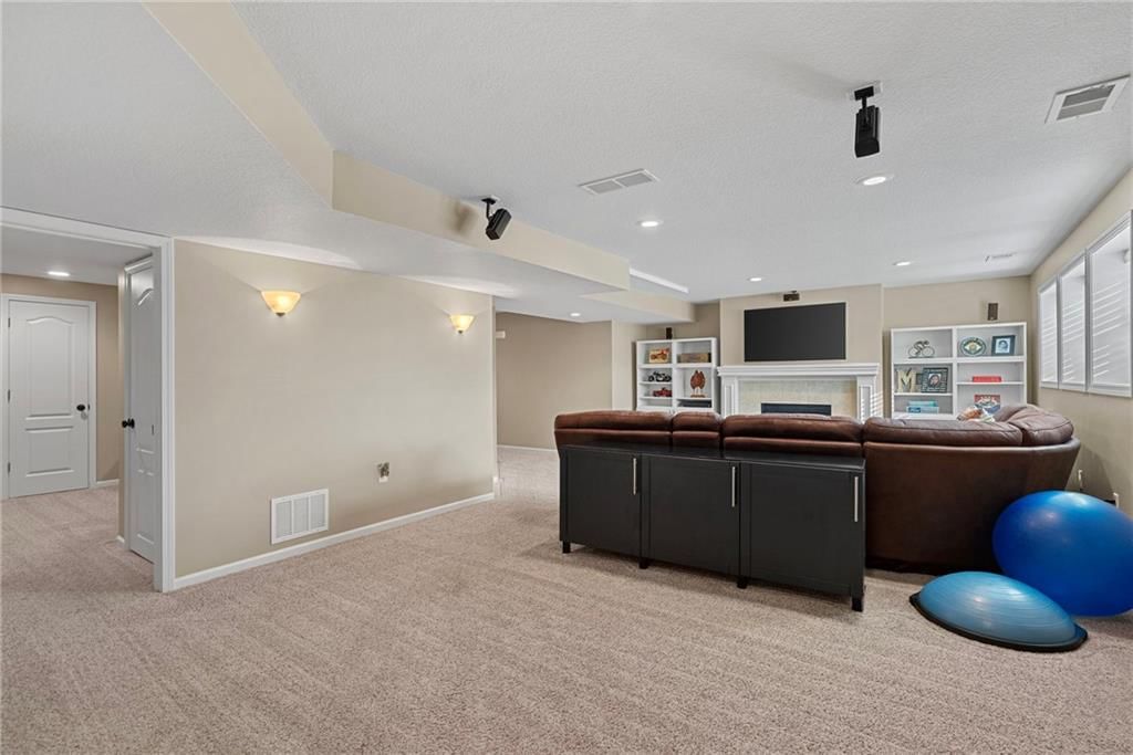 7715 W 144 Terrace — photo 43