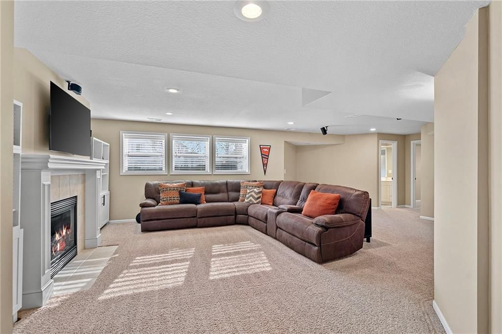 7715 W 144 Terrace — photo 45