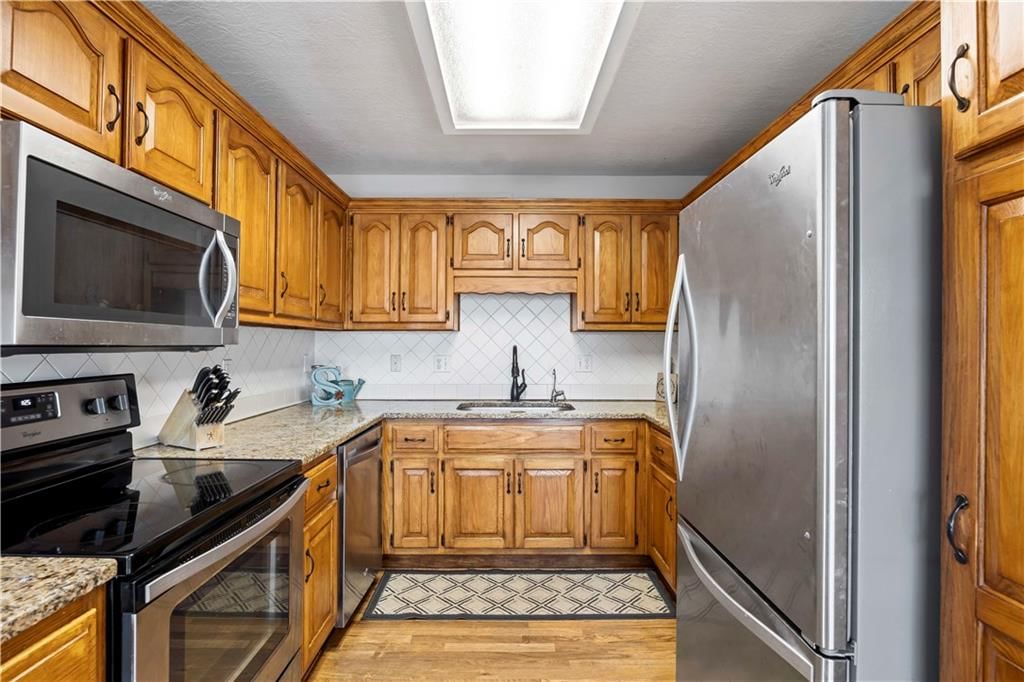 1111 S Doyle Street — photo 10