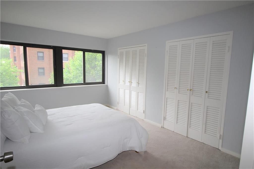 803 W 48th #302 Street — photo 8