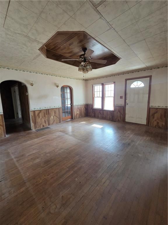 400 Parker Avenue — photo 12