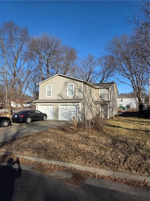 304 E Ottawa Street, Paola, KS