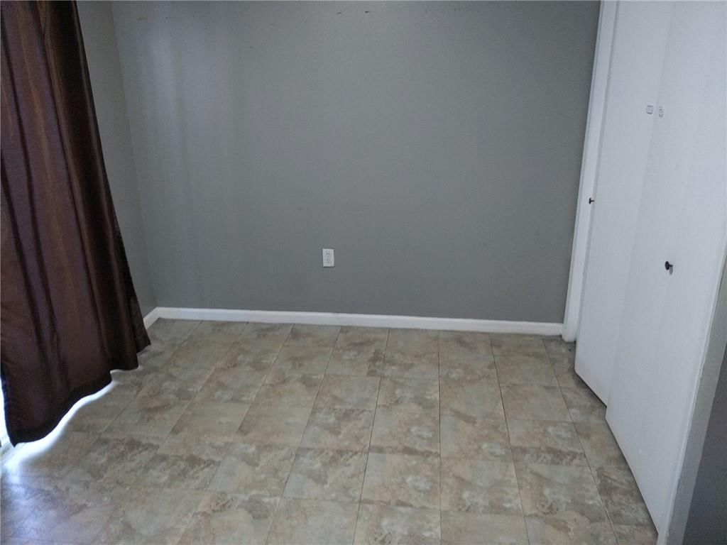 304 E Ottawa Street — photo 6