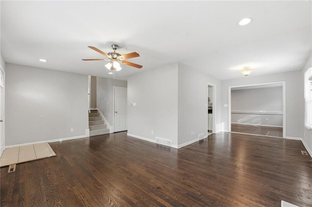 9701 Belmont Avenue — photo 8