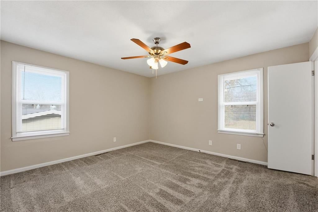 9701 Belmont Avenue — photo 23