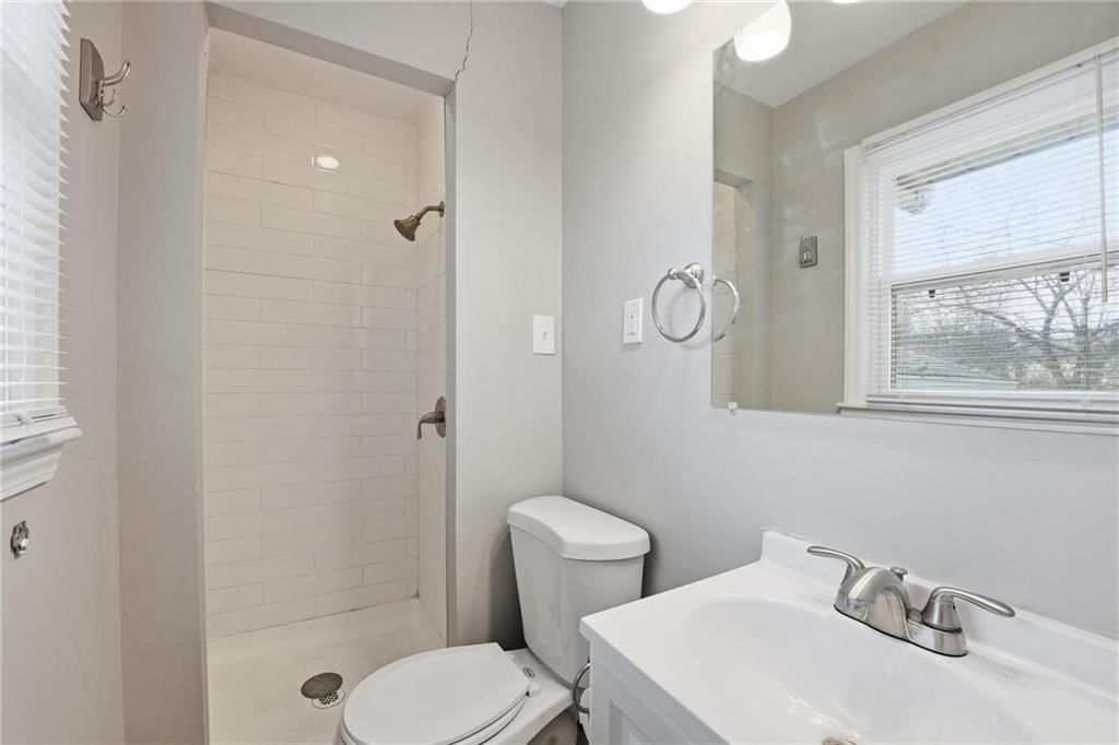 9701 Belmont Avenue — photo 25