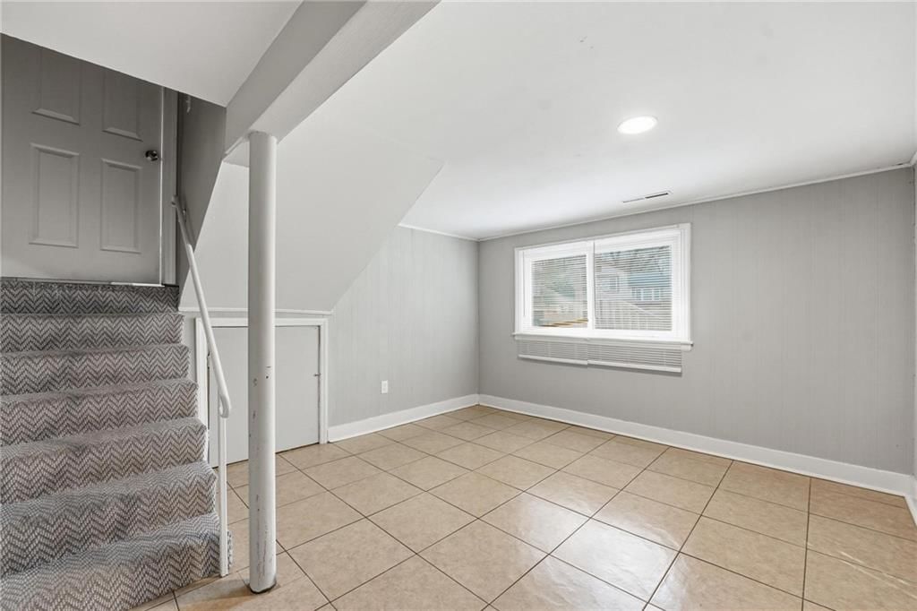 9701 Belmont Avenue — photo 31
