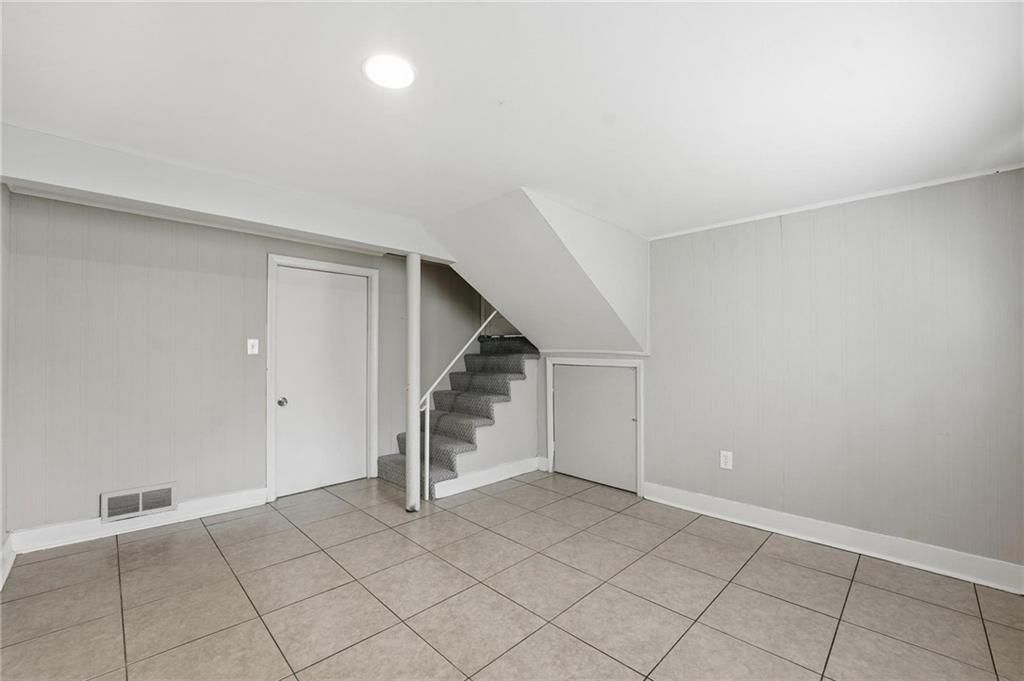 9701 Belmont Avenue — photo 32