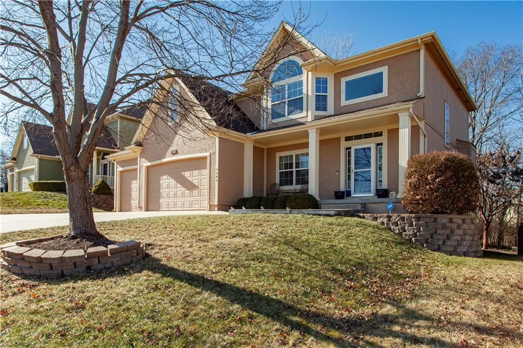 1404 NE Whitestone Drive — photo 2