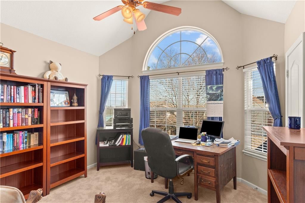 1404 NE Whitestone Drive — photo 34