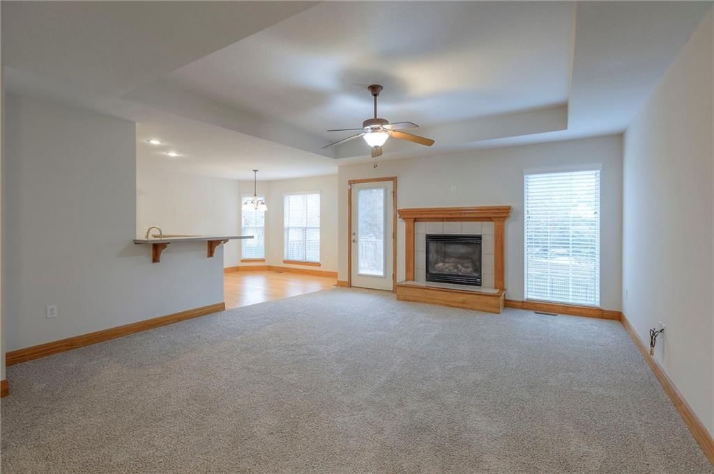 2705 S Breckenridge Drive — photo 2