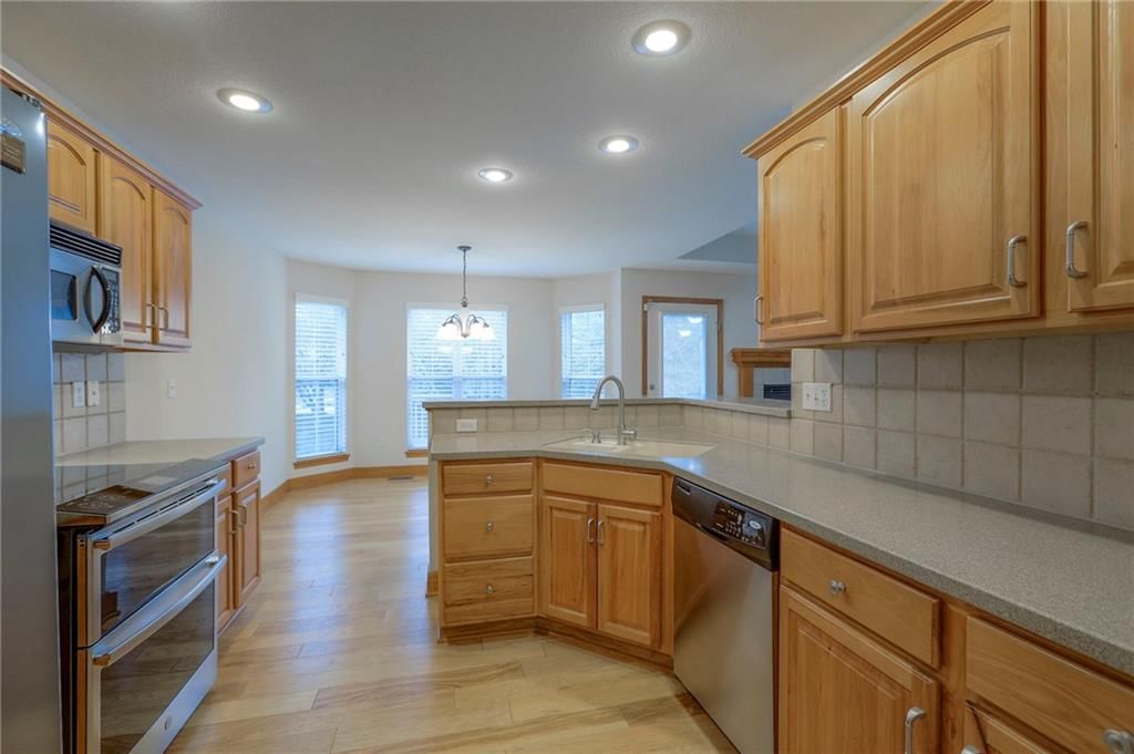 2705 S Breckenridge Drive — photo 6