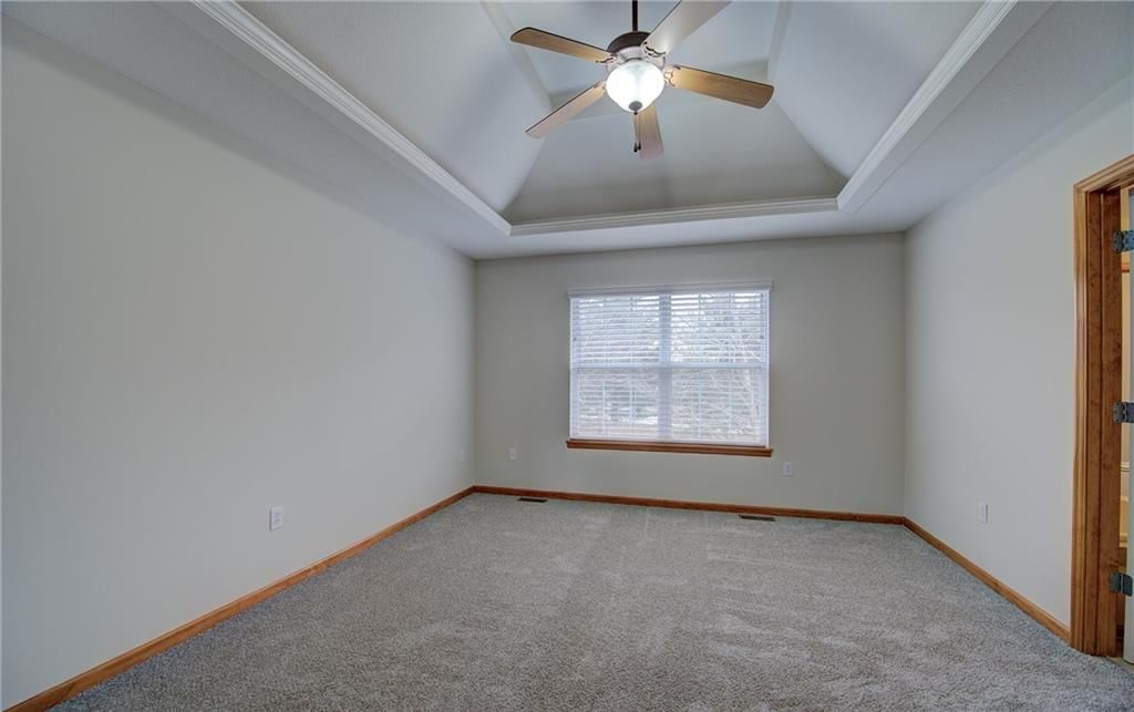 2705 S Breckenridge Drive — photo 9