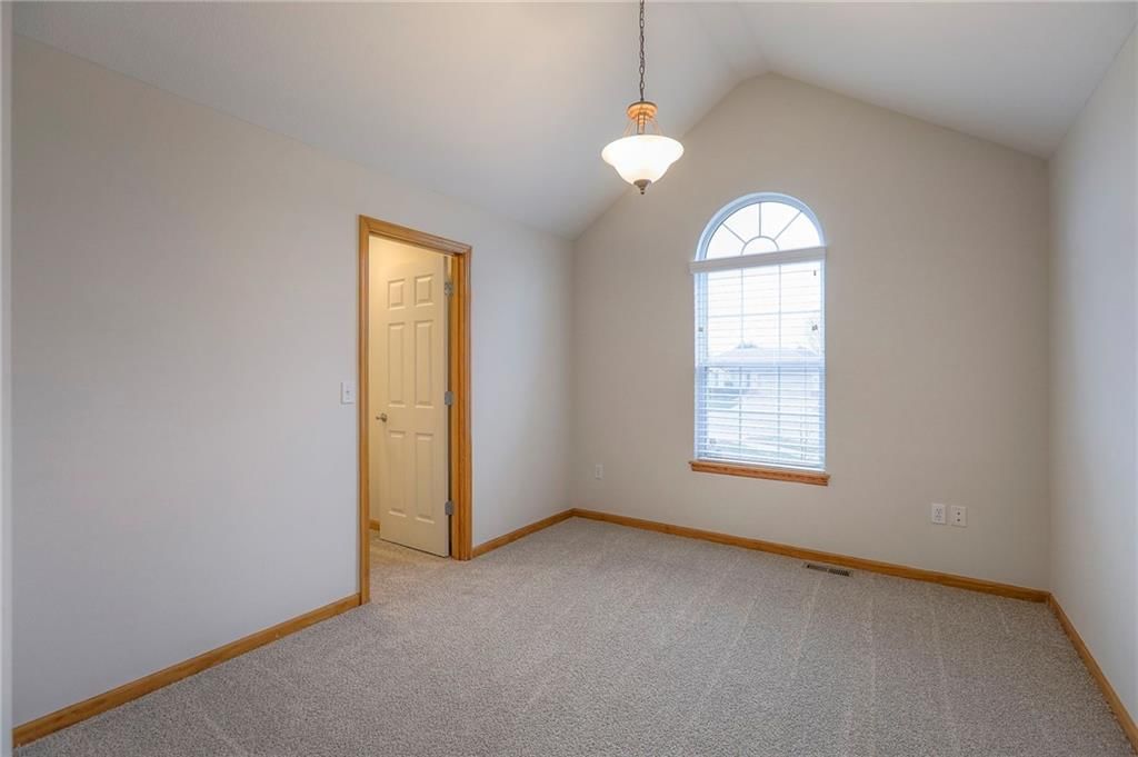 2705 S Breckenridge Drive — photo 17