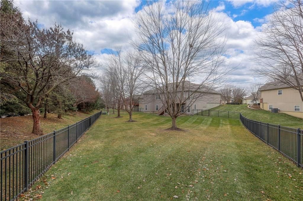 2705 S Breckenridge Drive — photo 28