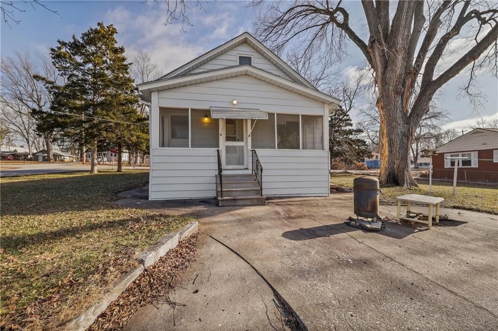 2320 S Northern Boulevard — photo 4
