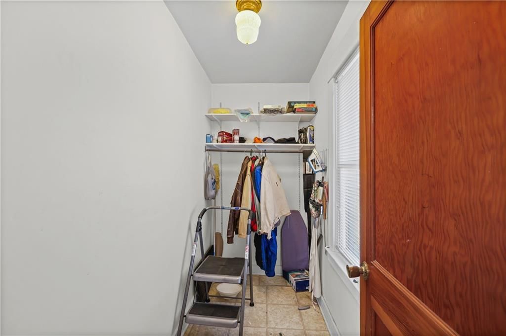 2320 S Northern Boulevard — photo 15