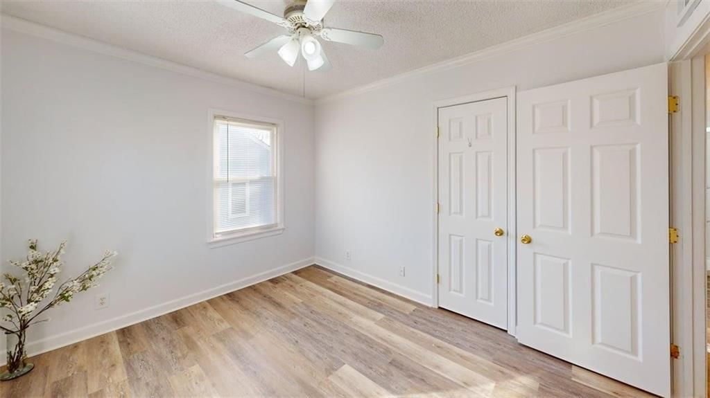 11221 W 69th Street — photo 14