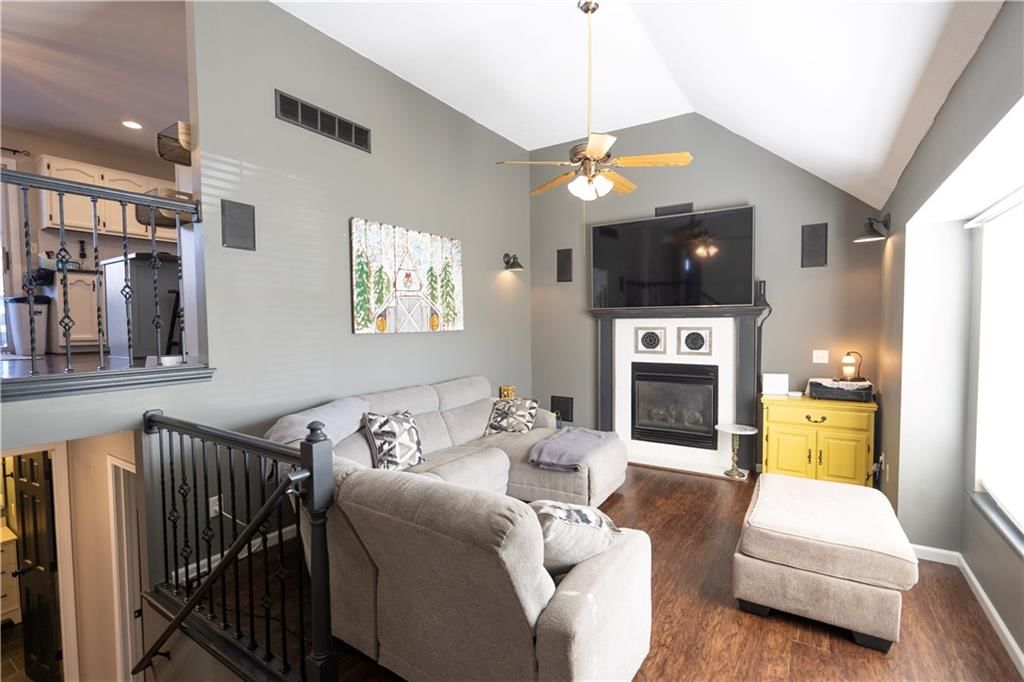 320 Shenandoah Drive — photo 4