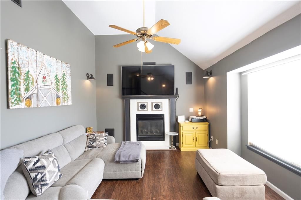 320 Shenandoah Drive — photo 5