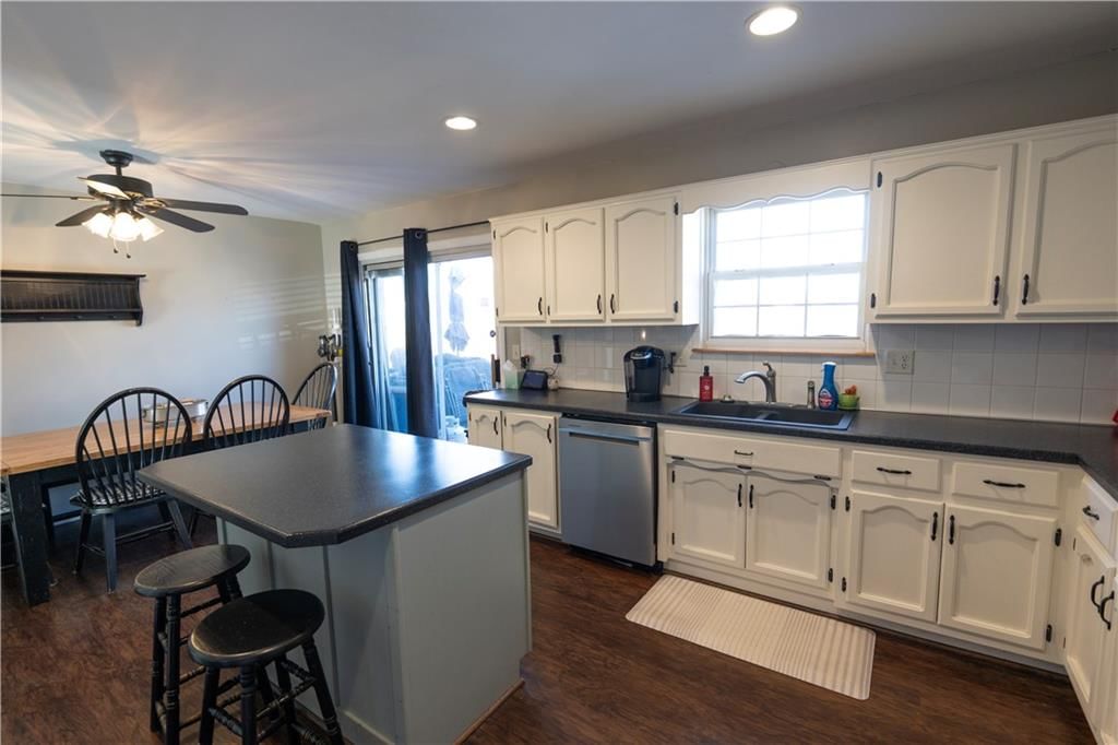 320 Shenandoah Drive — photo 10