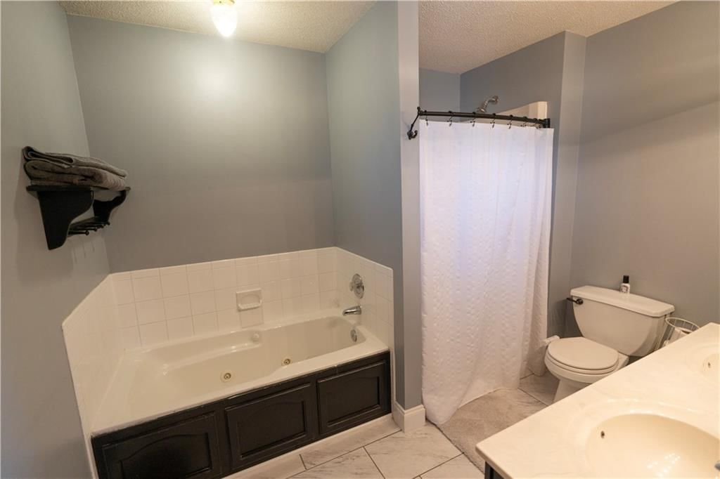 320 Shenandoah Drive — photo 17