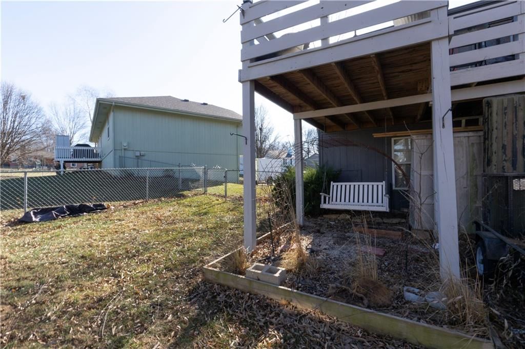 320 Shenandoah Drive — photo 29
