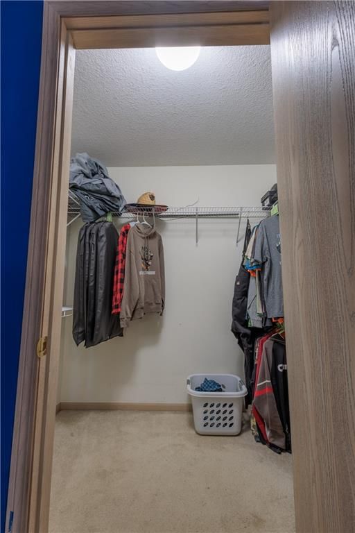2202 Meadow Trail — photo 46