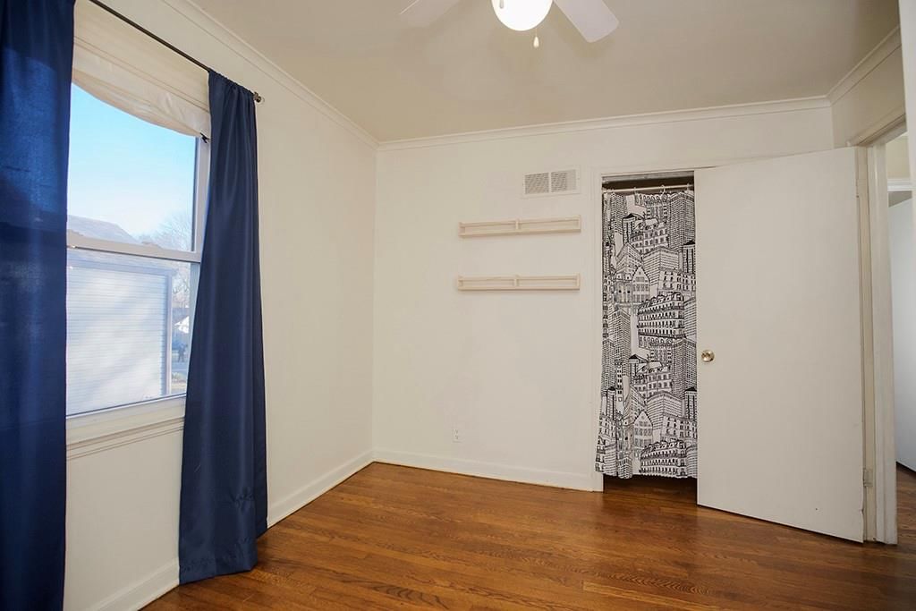 602 W 86th Terrace — photo 22