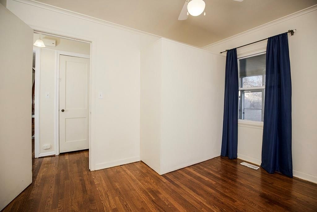 602 W 86th Terrace — photo 23