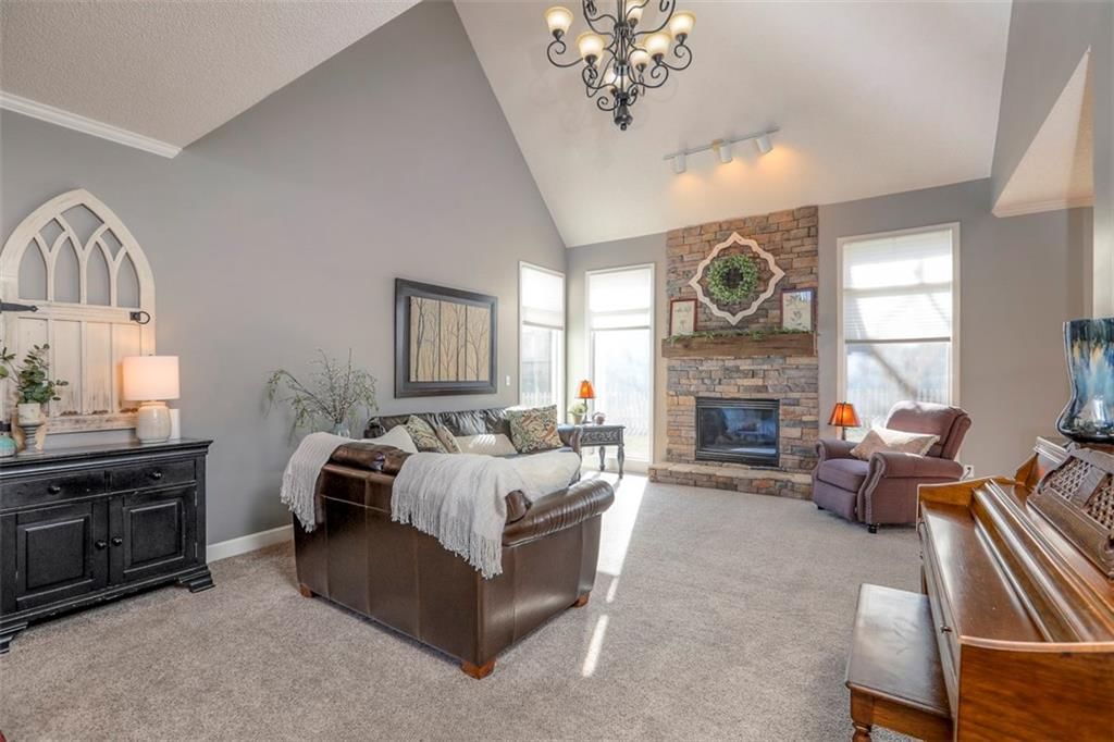 18235 W 156 Street — photo 6