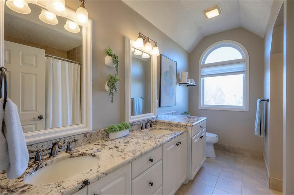18235 W 156 Street — photo 32