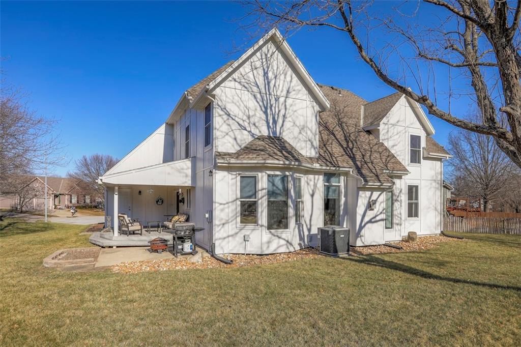 18235 W 156 Street — photo 50