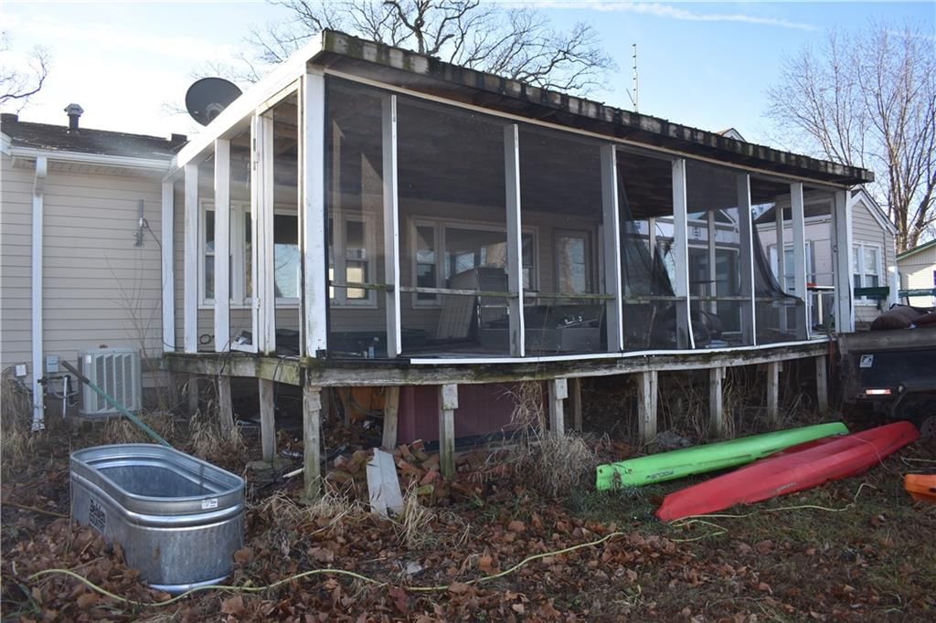 708 Lakeshore Drive — photo 34